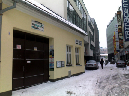 Vchod Senelius - fotografia Vysoká 8, Bratislava